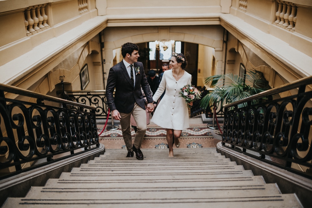 Portrait de la mariée dans les rues du 3ème arrondissement de Lyon — mariage civil C & M · ANtO photographe