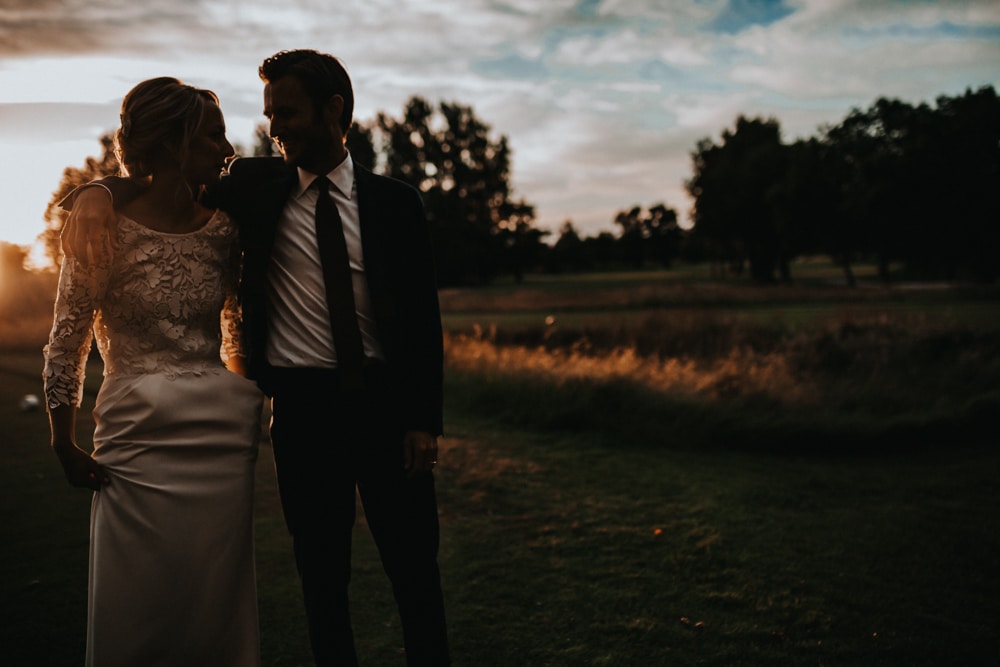 Piste de danse animée lors de la soirée du mariage au Domaine du Gouverneur Monthieux 2022 — ANtO photographe Auvergne