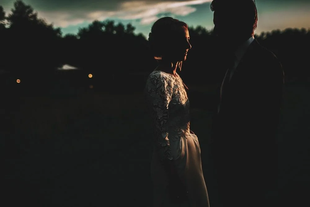 Derniers instants de fête lors de la soirée du mariage de Marie et Mathieu, Domaine du Gouverneur 2022