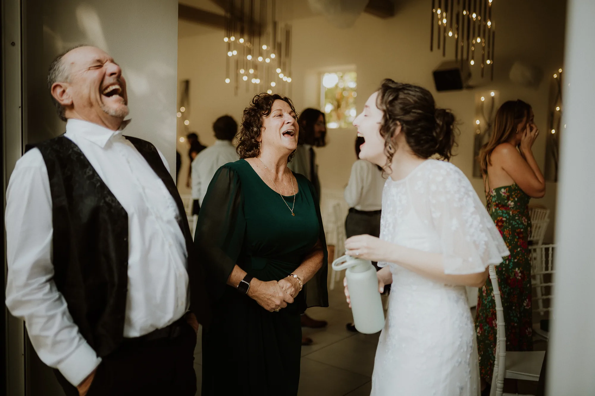Les invités pendant la soirée à Thiers